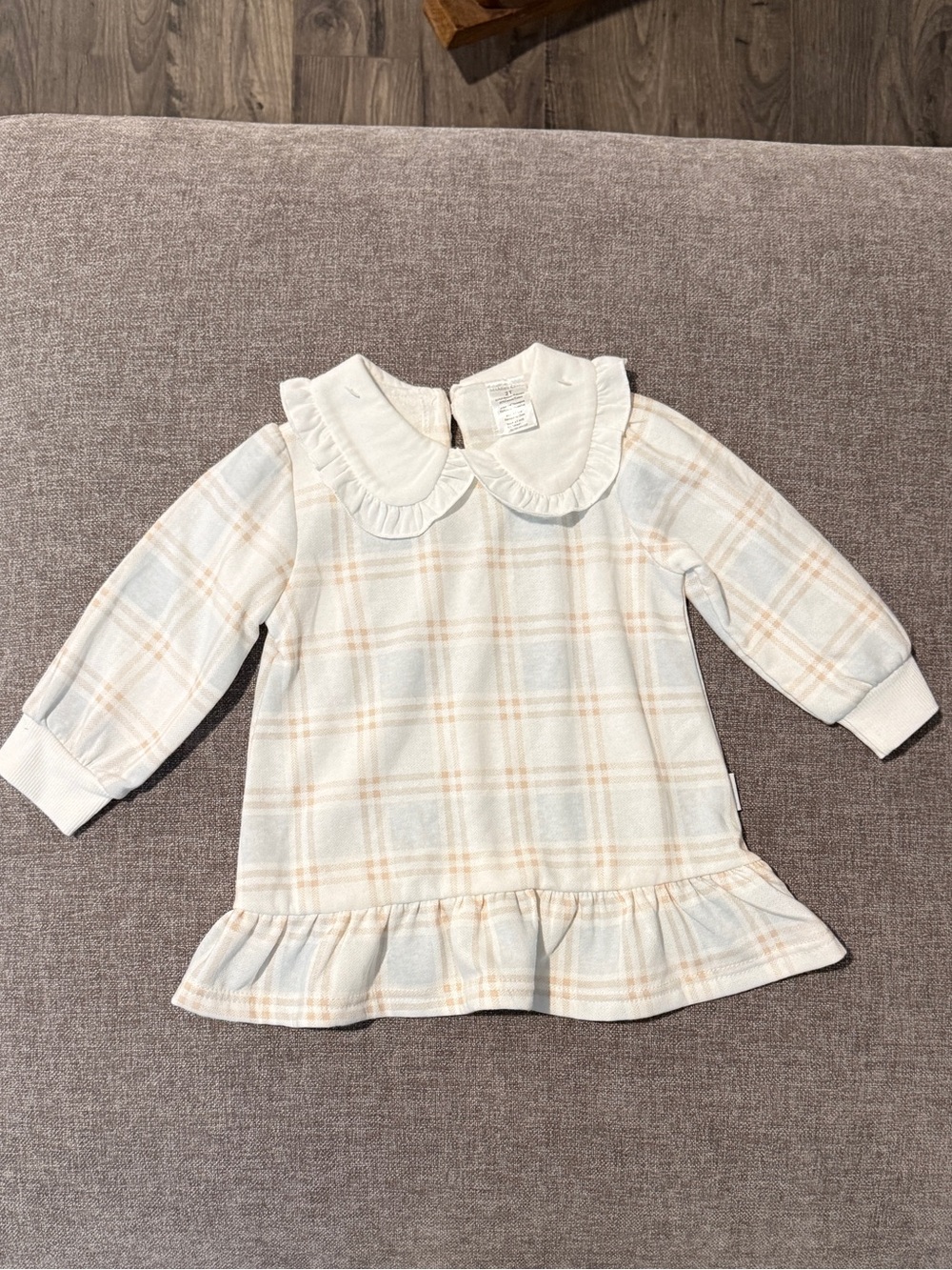 Shabby Chic Cream & Tan Plaid Long Sleeve Ruffle Collar Top 2T NWOT